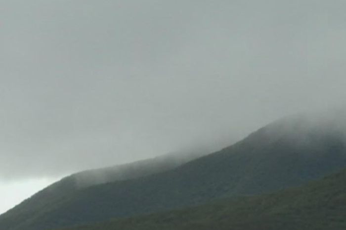 PHOTO: Rescuers on Bluff Knoll often face heavy rain and freezing conditions. (ABC News: Mark Bennett)