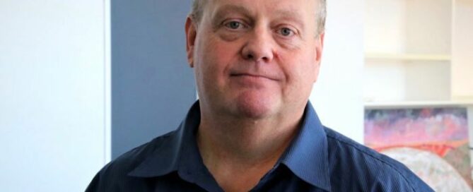 PHOTO: WA bushfire volunteer executive officer Darren Brown does not support the ESL being spent on artworks. (ABC News: Rhiannon Shine)