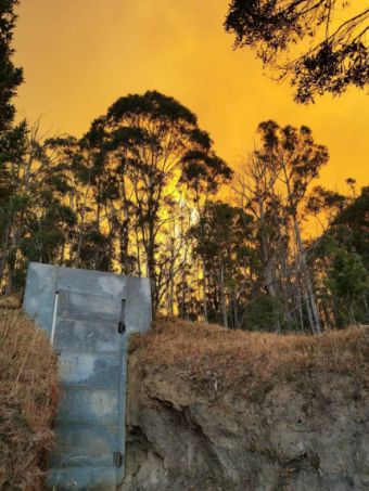 PHOTO: 19-year-old India MacDonell stayed to save her house from fire on New Year's Eve at Goongerah, because she knew she had a bunker to retreat to if she needed. (Supplied: India MacDonell)