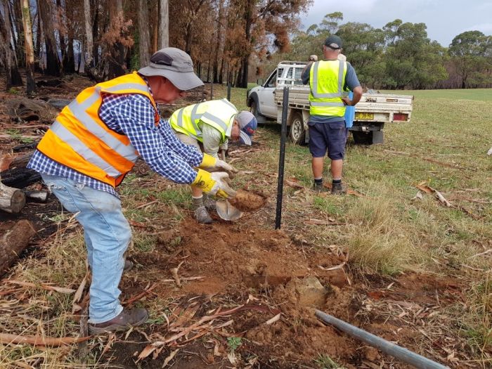 Grey nomads make up the majority of the Tumbarumba BlazeAid workforce. (Supplied)