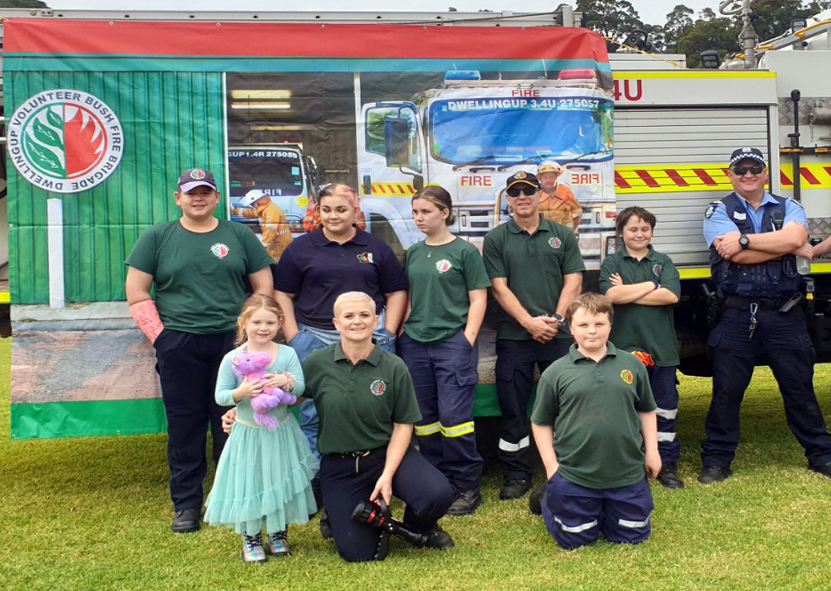 Cadet ninjas Colleen and Brad Warr, Police Officer Dave Harnett and some of the amazing team of cadets at the Dwellingup Volunteer Bushfire Brigade, June 2020