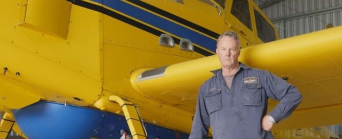 Scott Mackie and his water bomber plane, which are not contracted to fly around Esperance.(ABC Esperance: Emily Smith)