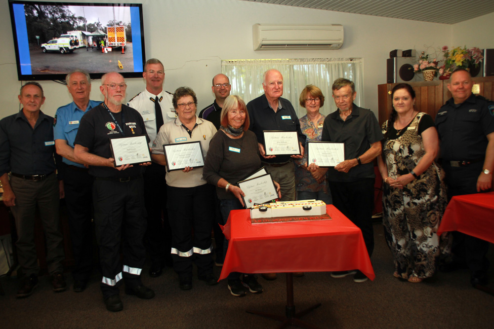 Chittering Incident Support Brigade 15 year reunion December 2020 - Cr John Curtis, ISB Captain Peter Hall, ISB Life Member Paul Groves, Assistant Commissioner Metropolitan Operations Jon Broomhall, Life Member Raylene Groves, Shire of Chittering CEO Matthew Gilfellon, Life Member DJ Baum, Life Member John Williams, Cr Carmel Ross, Life Member Bob Smillie, Cr Mary Angus, Shire of Chittering CESM Dave Carrol.